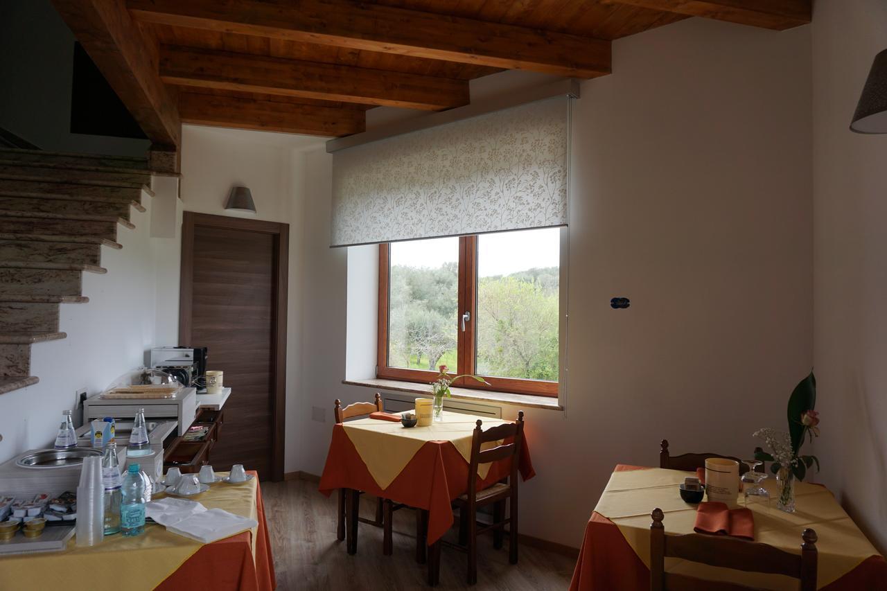 San Pietro Bed & Breakfast Mileto Bagian luar foto