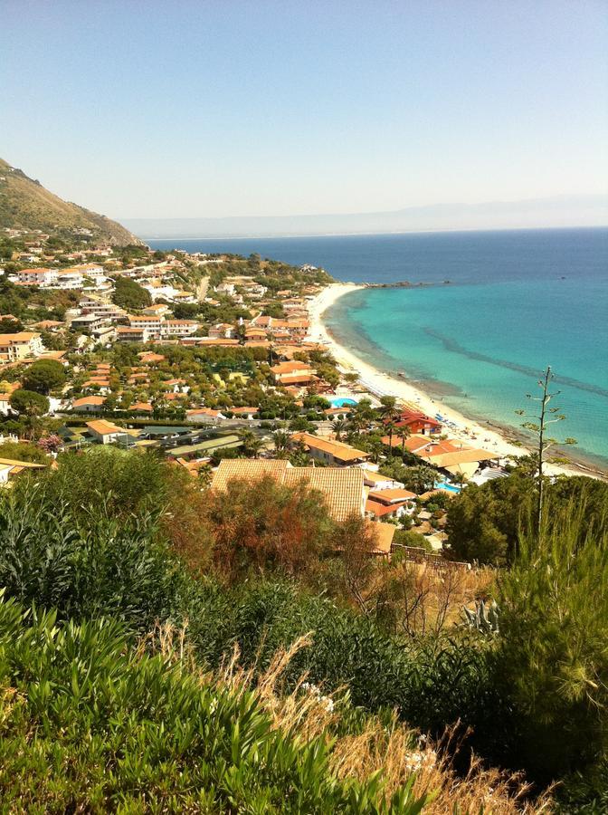 San Pietro Bed & Breakfast Mileto Bagian luar foto