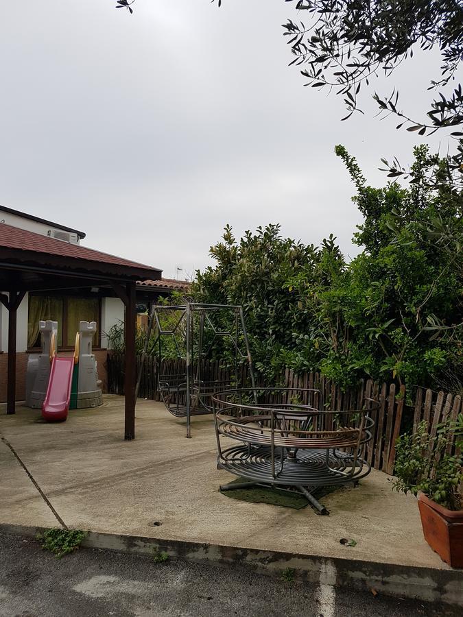 San Pietro Bed & Breakfast Mileto Bagian luar foto