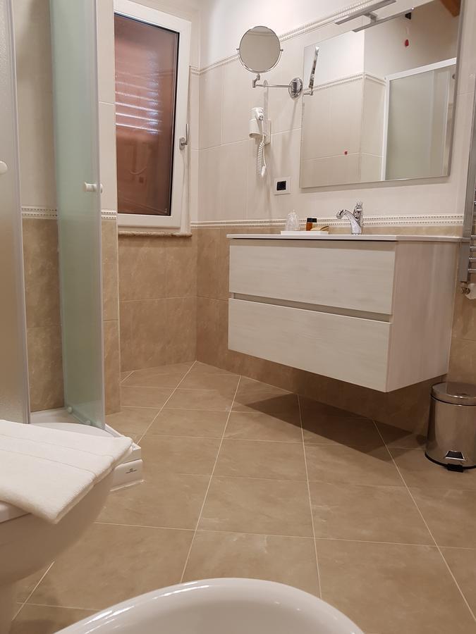 San Pietro Bed & Breakfast Mileto Bagian luar foto