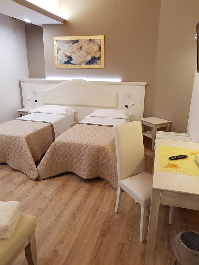 San Pietro Bed & Breakfast Mileto Bagian luar foto