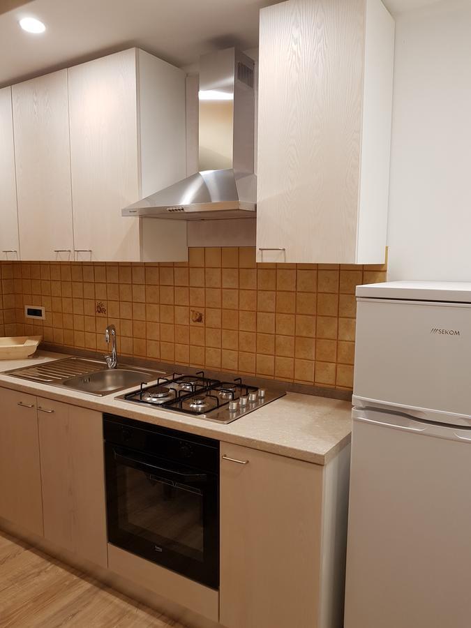 San Pietro Bed & Breakfast Mileto Bagian luar foto